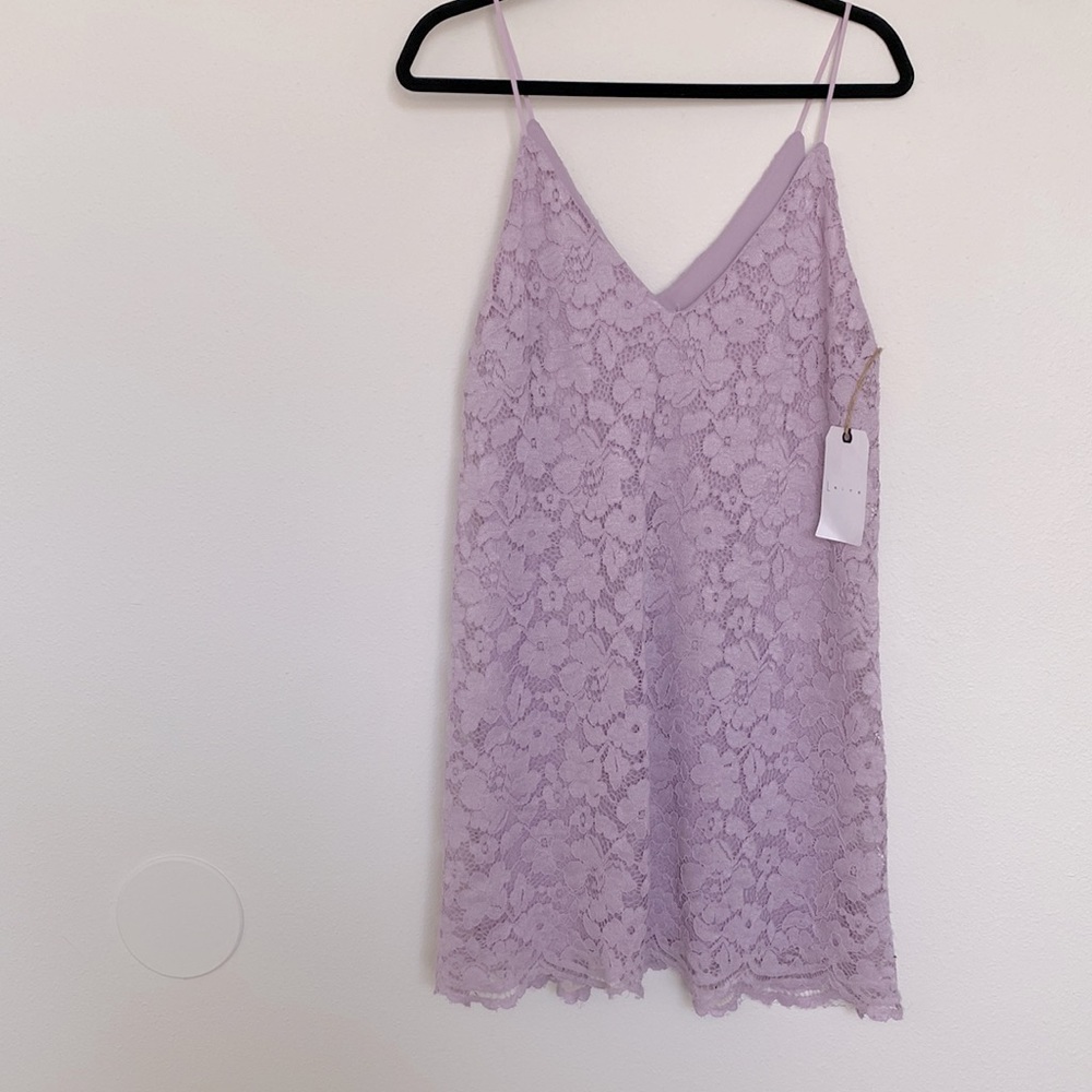 Women’s Medium lace shift dress